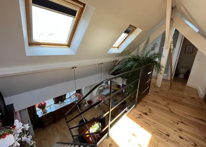 Gallina, Duplex En Centre Sur Le Port De * Καν